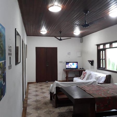 Quartos Proximo Ao Centro De Ilhabela Apartment Exterior photo